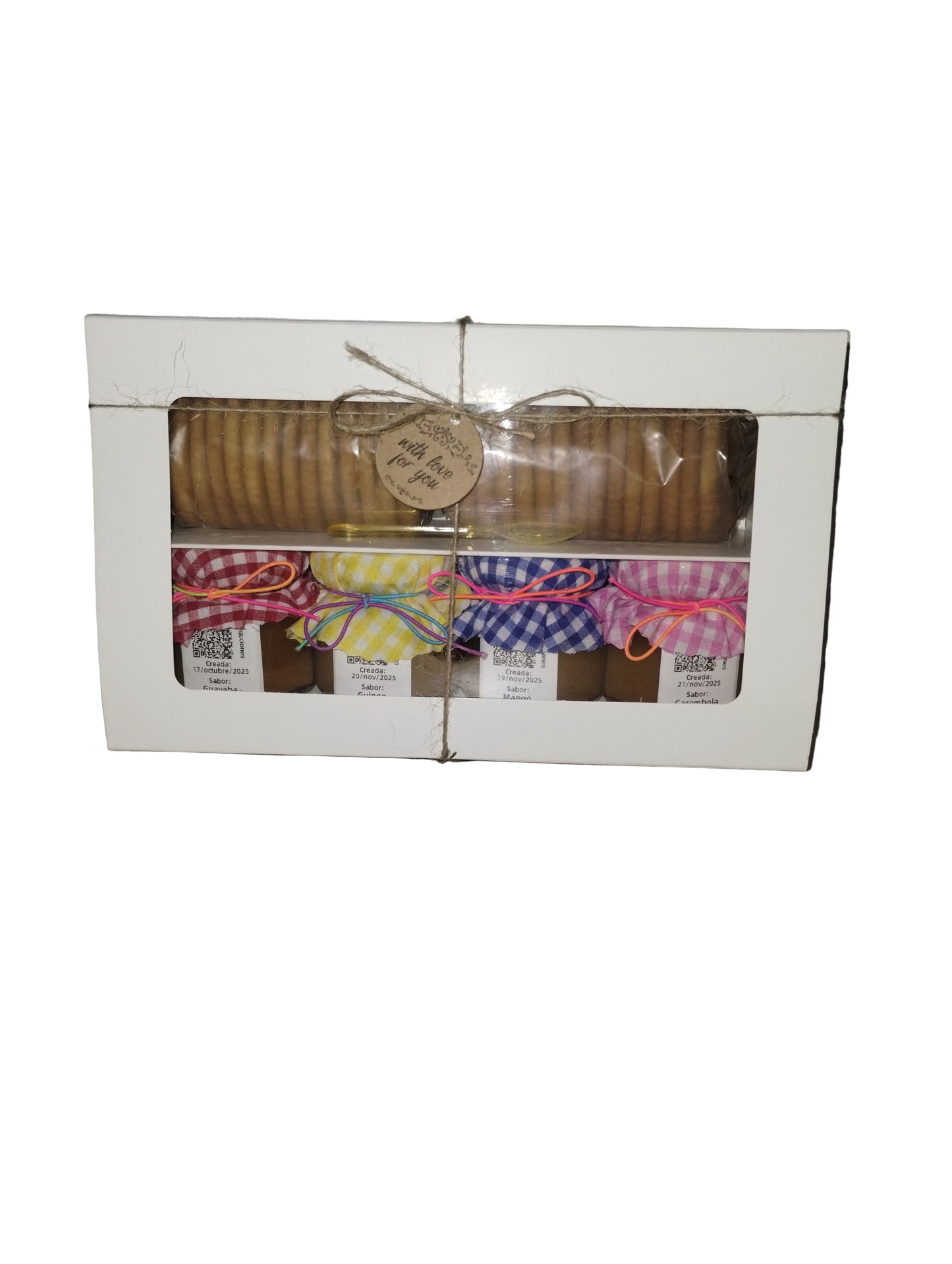 Guayaba, Guineo, Mangó, Carambola ~ Caja de Regalo con Galletas